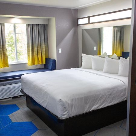 Microtel Inn & Suites By Wyndham Searcy Eksteriør bilde